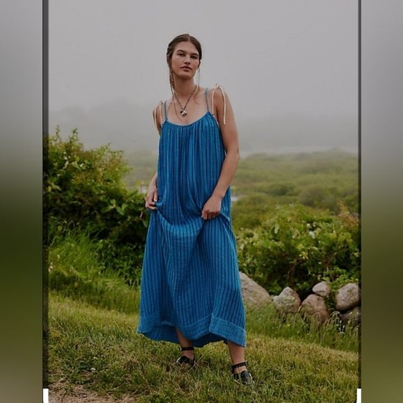 NWOT Free People Rio Reversible Midi - Picture 1 of 4